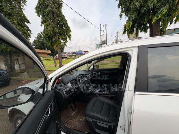 Geely Emgrand EC7 2017 White · Photo 4
