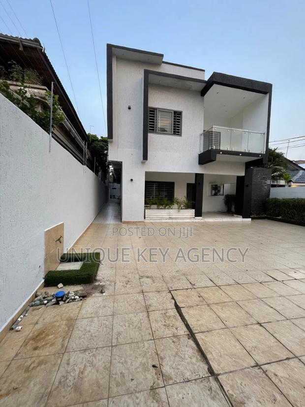 4bdrm House in Unique Key Agency, East Legon for rent · Photo 1