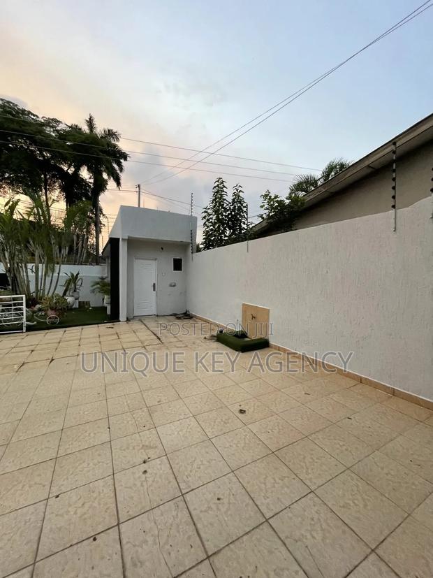 4bdrm House in Unique Key Agency, East Legon for rent · Photo 3