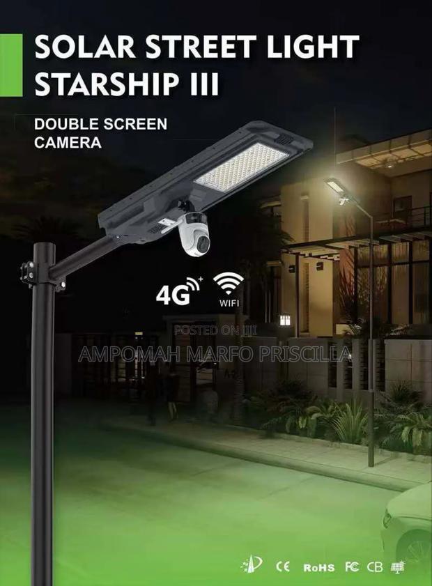 Solar Street Light With Camera · Photo 1