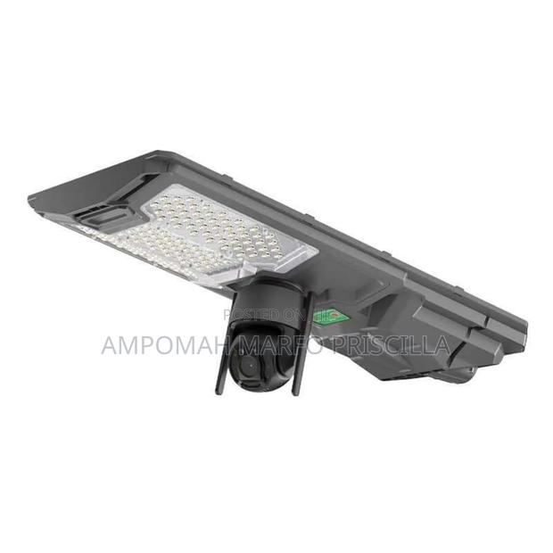 Solar Street Light With Camera · Photo 4