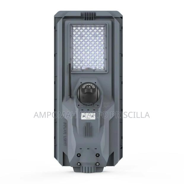 Solar Street Light With Camera · Photo 5