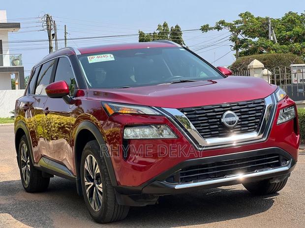 Nissan Rogue SV 2023 Red · Photo 5