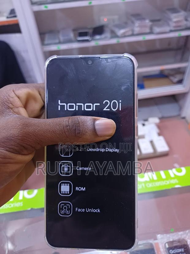 Huawei Honor 20i 128 GB Black · Photo 1