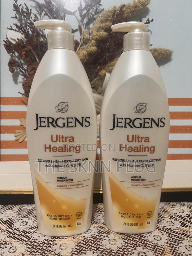 Jergens Ultra Healing Extra Dry Skin Moisturizer · Photo 1