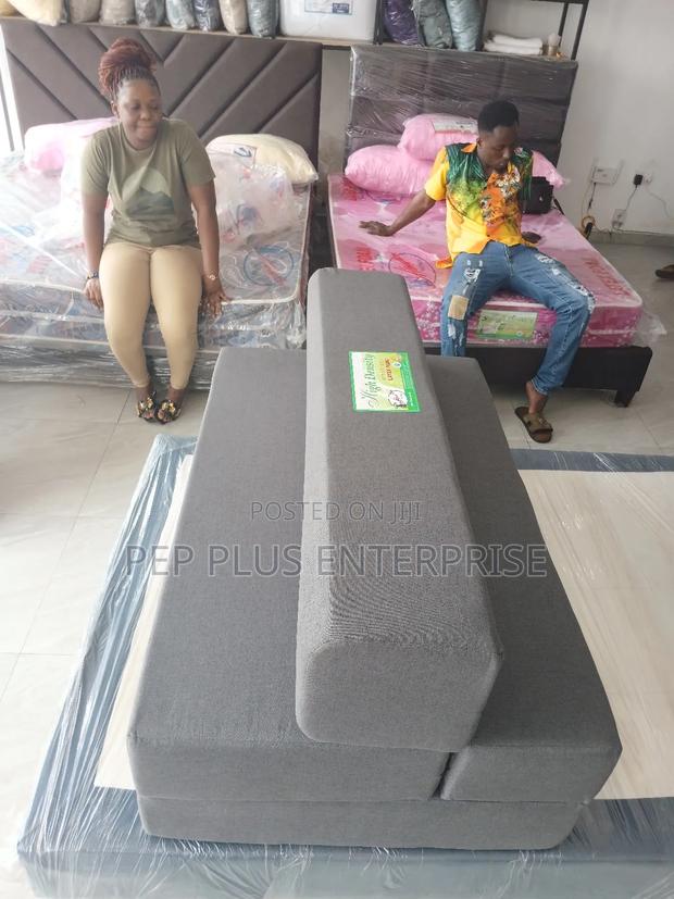 Sofa Bed (Sofa Convertible to Mattress) · Photo 3