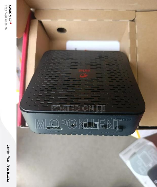 Airtel Smart Tv Box With Router · Photo 1