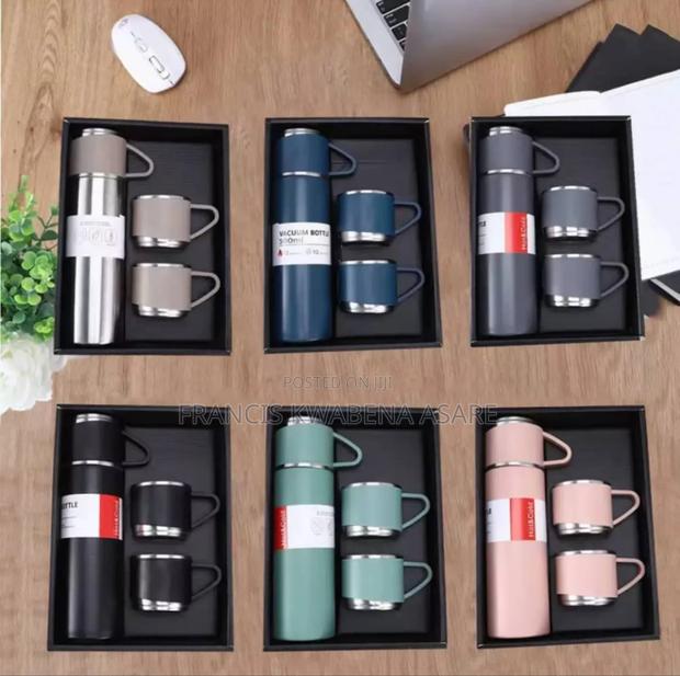 Vacuum Flask Set · Photo 1