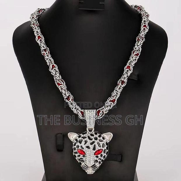 Cuban Necklace / Chain · Photo 1
