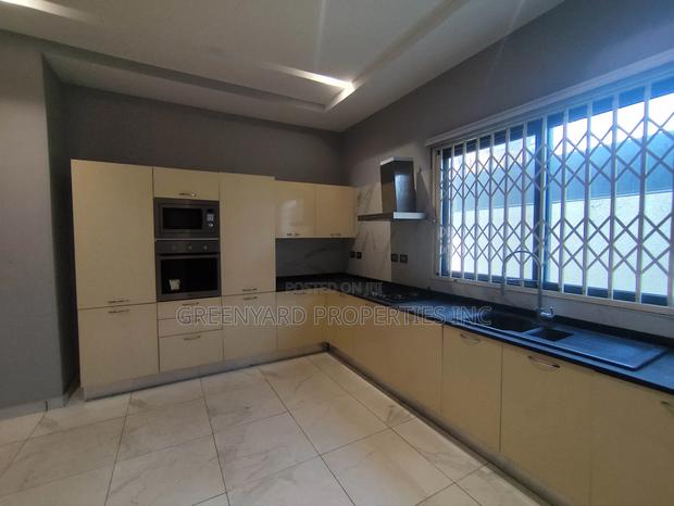 4bdrm House in American House, East Legon for rent · Photo 2