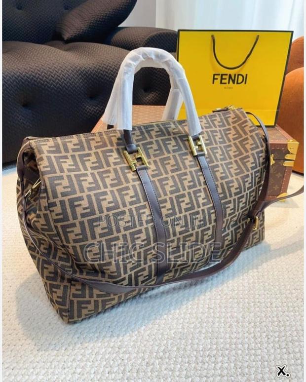 New Set Duffel Bags · Photo 1
