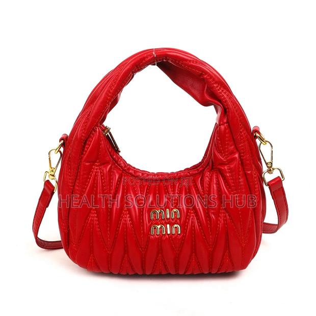 Designer Bag · Photo 2