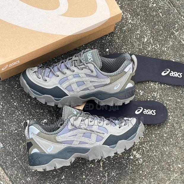 Asics Unaffected Gel Sneakers in Different Styles , Swipe > · Photo 5