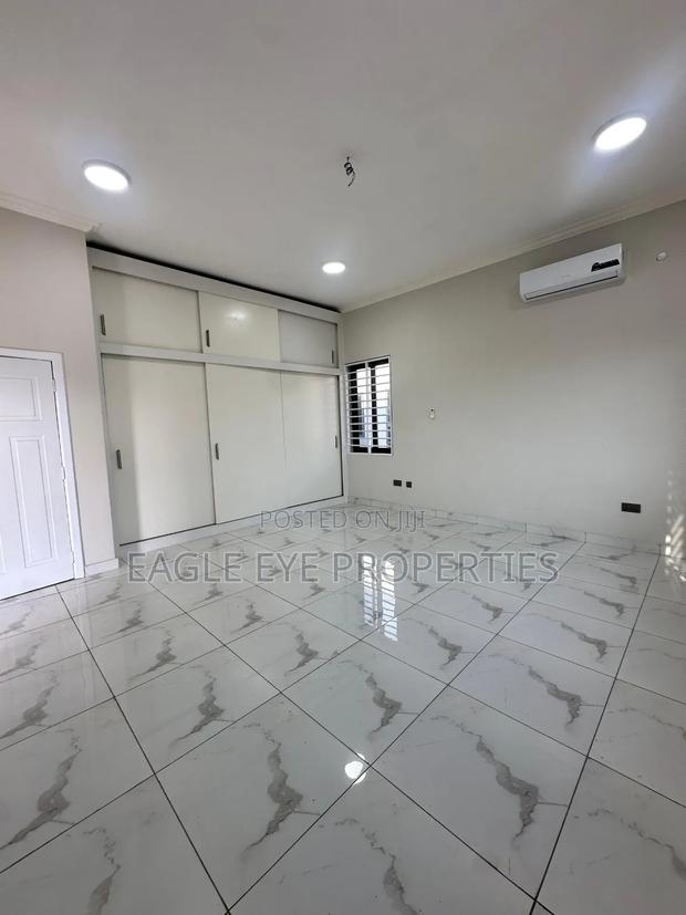 4bdrm House in East Legon for sale · Photo 6