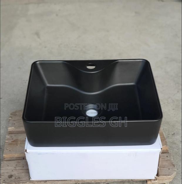Countertop Basin/Pedicure Bowl- Black · Photo 2