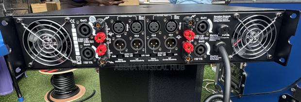 Ashely Fp4800 4 Channel Mid Amplifier · Photo 5