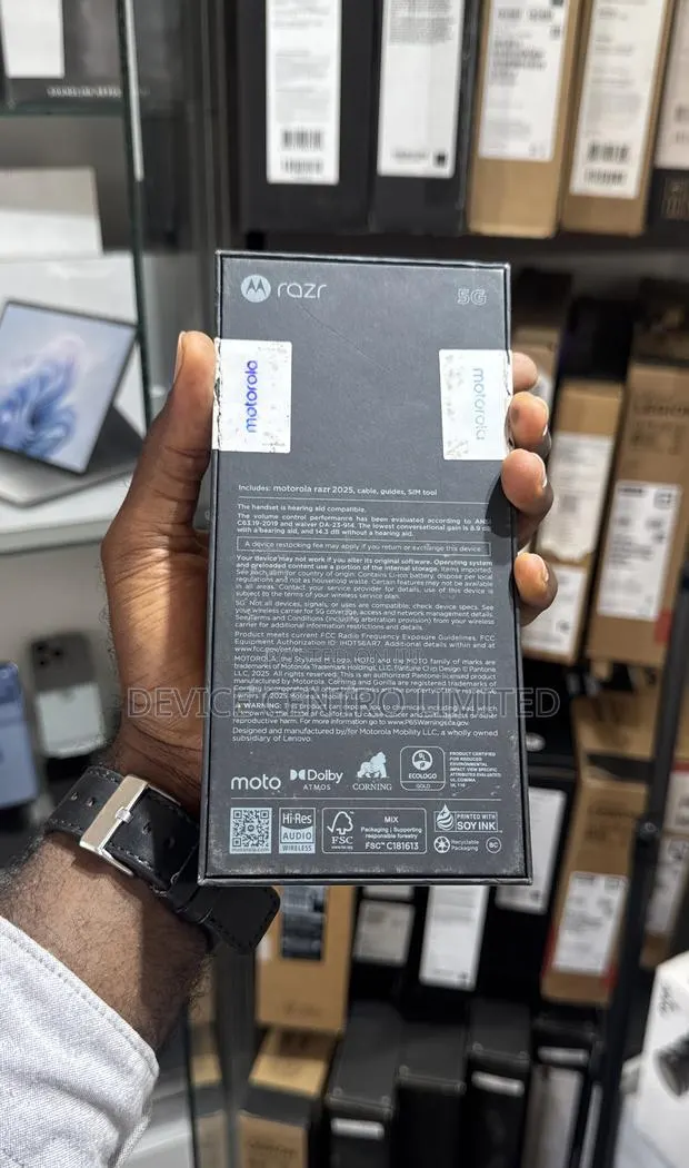 New Motorola Razr 5G 256 GB Blue · Photo 1