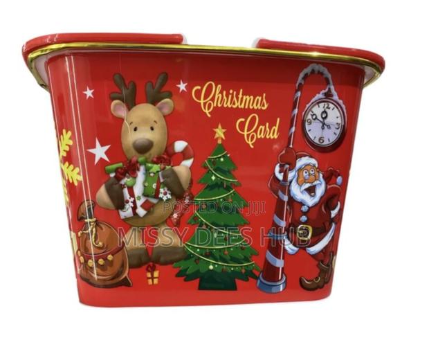 Christmas Themed Plastic Basket · Photo 4