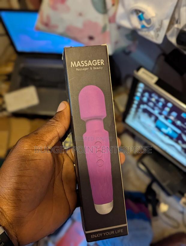 20 Modes Rechargeable Magic Wand Vibrator · Photo 3