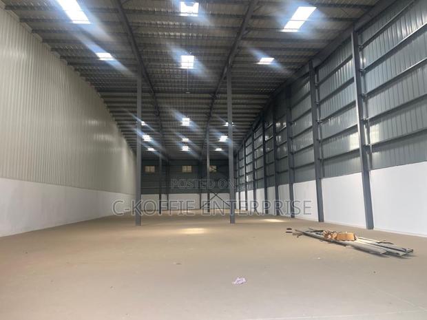 750 SQM Warehouse at Tema Valco Roundabout for Rent · Photo 6