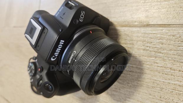 Canon Canon Eos R50 Mirrorless Camera With 18 - 45mm · Photo 1