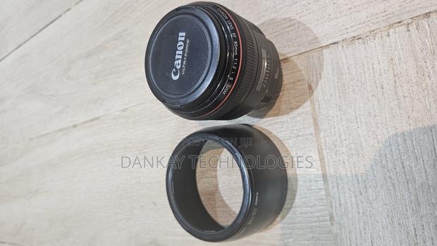 Canon Ef 85mm F/1.2l Ii Usm Lens · Photo 2