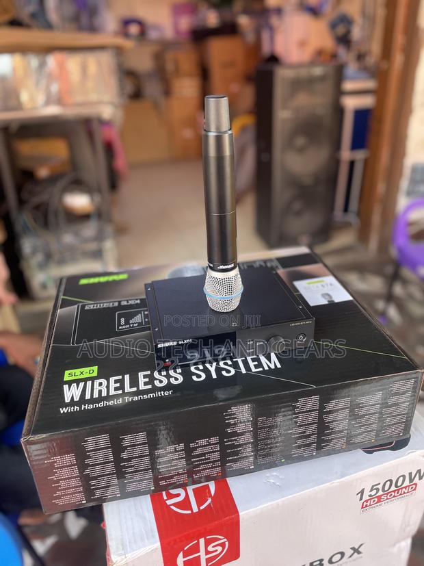Shure Slxd4 Wireless Microphone · Photo 1