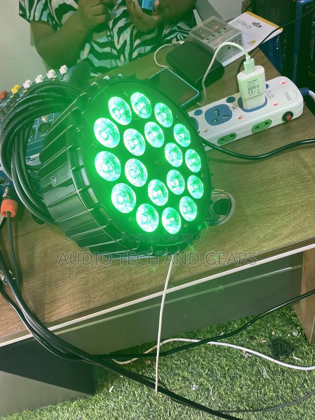 18 Par Led Stage Light · Photo 1