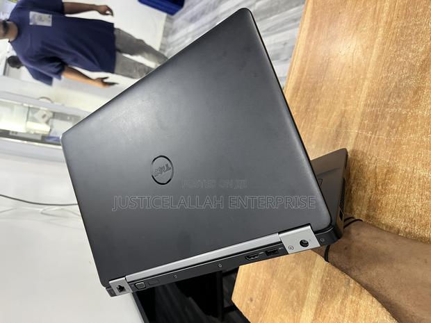 Laptop Dell Latitude 14 E5470 8GB Intel Core I3 HDD 512GB · Photo 7
