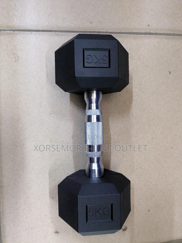 5kg Black Dumbbell · Photo 4