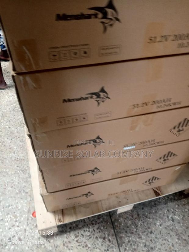 Solar Lithium Battery 51.2v 200ah · Photo 2