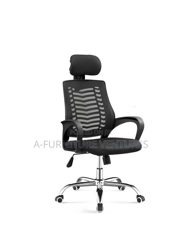 Secretary Swivel Chair · Photo 1