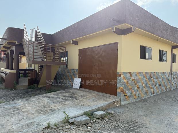 5bdrm House in Community 18 Area, Spintex for rent · Photo 8