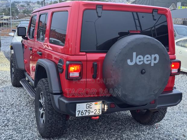 Jeep Wrangler 2022 Red · Photo 7