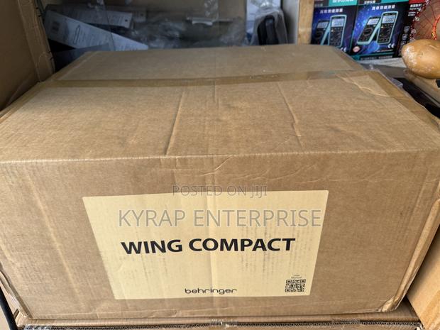 Behringer Wing Compact · Photo 1