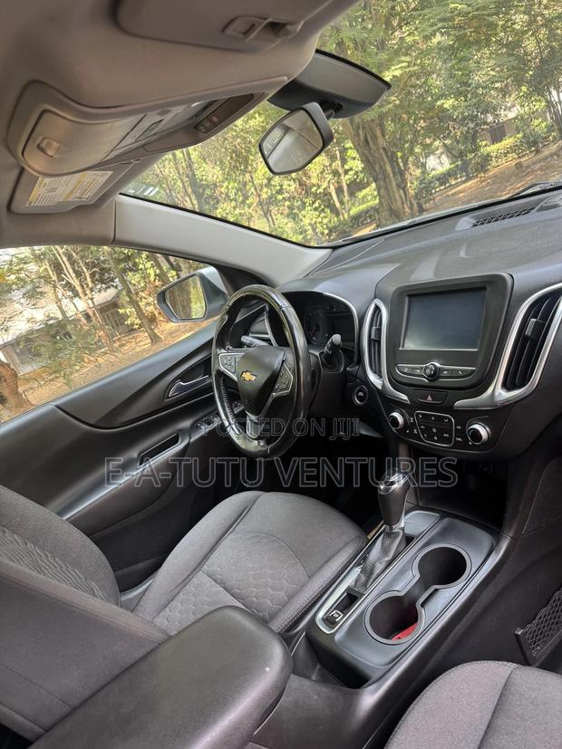 Chevrolet Equinox LT w/1LT FWD 2018 Silver · Photo 4