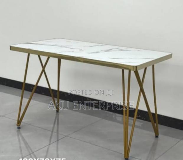 Dinning Table Polished Wood 4 Chair · Photo 1