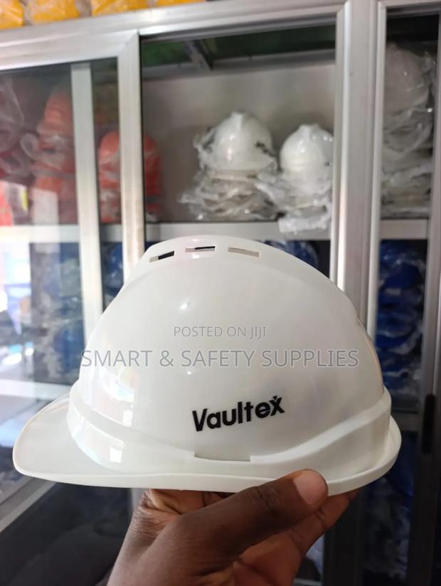 Vaultex Safety Helmet (White) · Photo 1