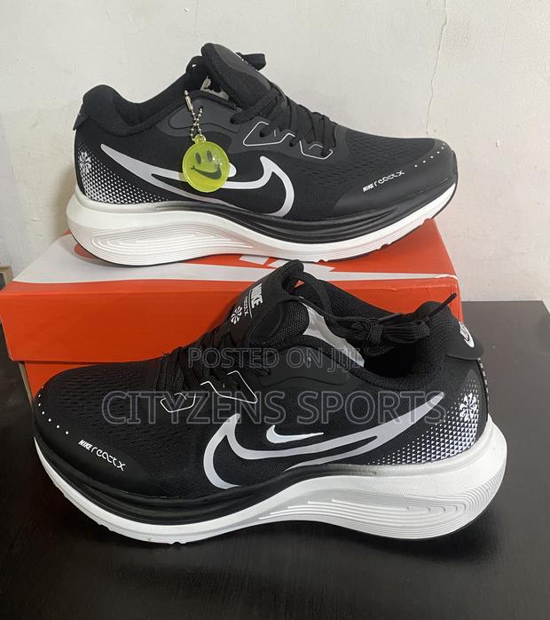 Nike Air Zoom Trainer · Photo 2