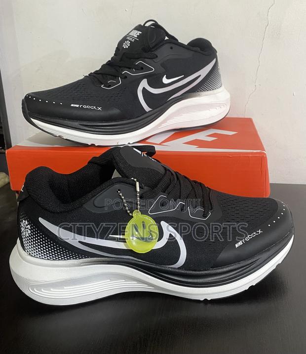 Nike Air Zoom Trainer · Photo 1