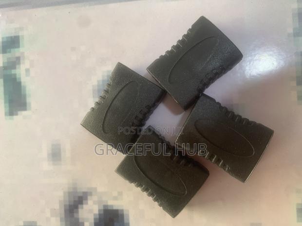 Hdmi to Hdmi Coupler · Photo 2