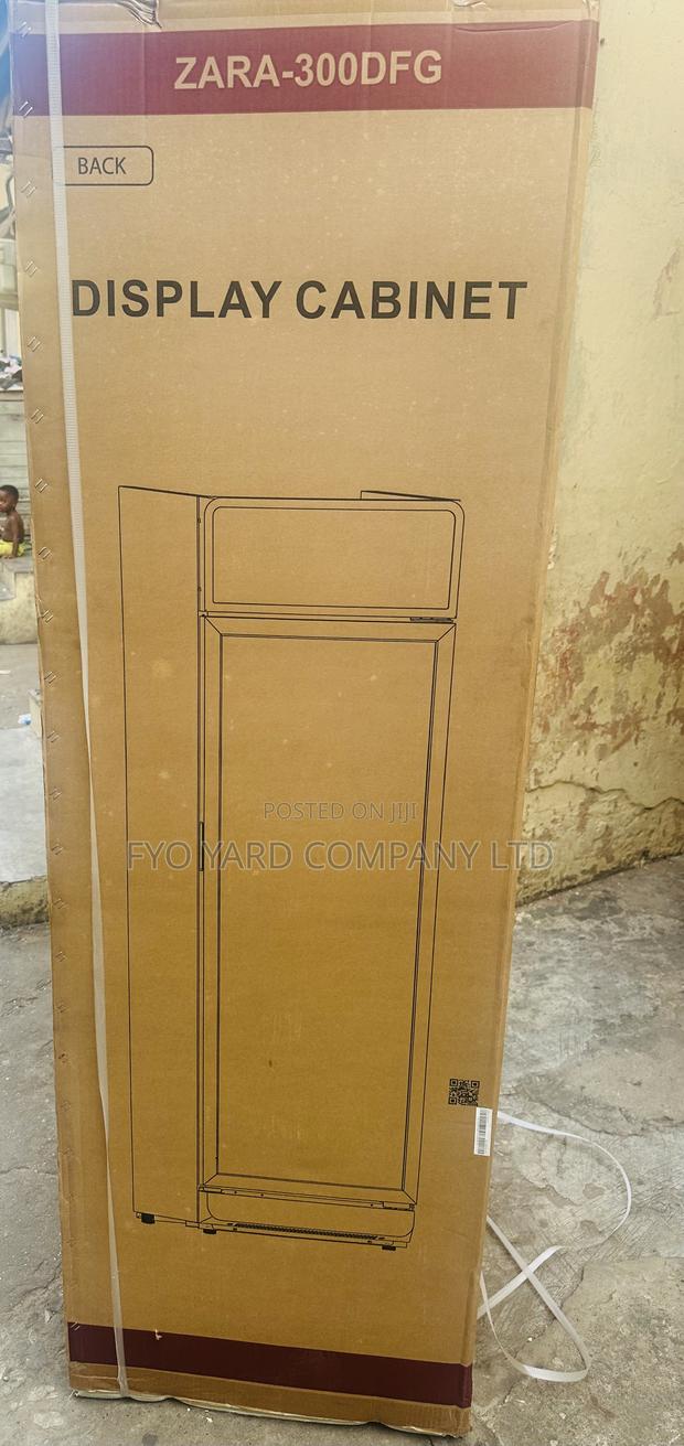 Zara Display Fridge 300 LTR Single Door · Photo 1