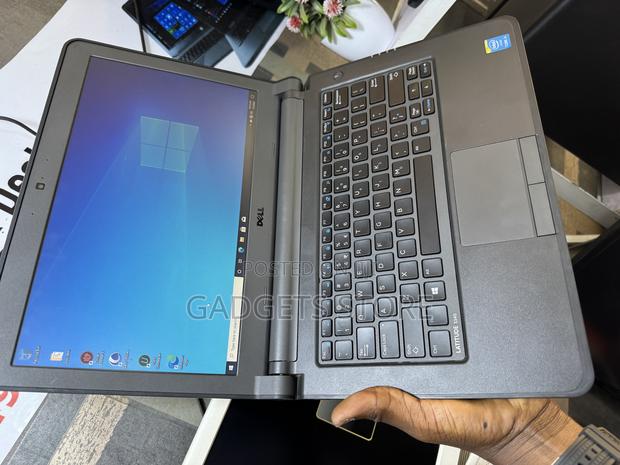 Laptop Dell Latitude 13 3340 8GB Intel Core I3 HDD 1T · Photo 4