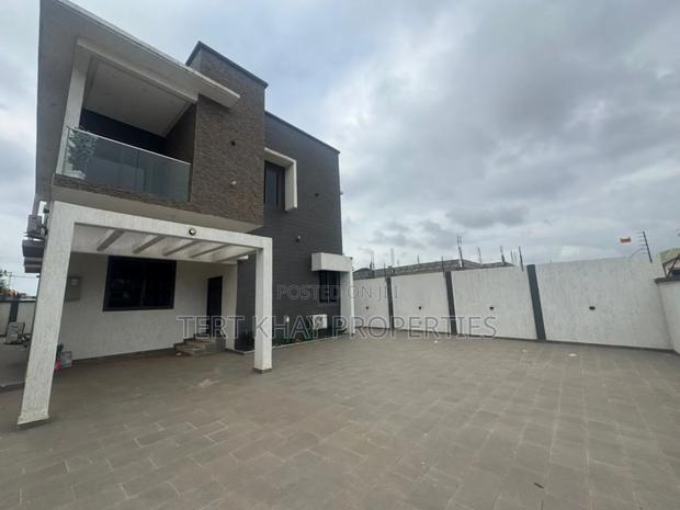 4bdrm House in Ogbojo, East Legon for sale · Photo 2