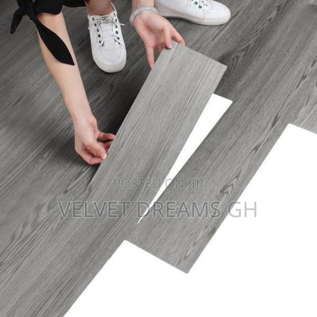 Peel And Stick Floor Tile, 36-pack 54 Sq. · Photo 2