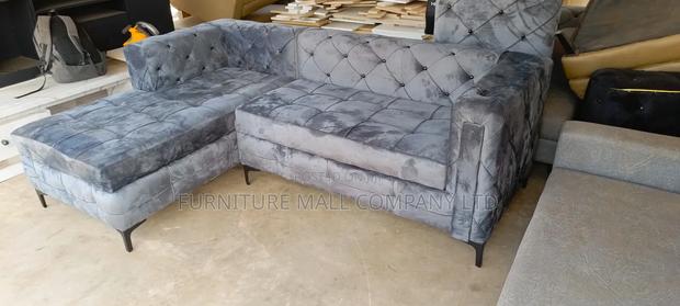 Hot Cake L Shaped Skfa Available as Seen · Photo 1