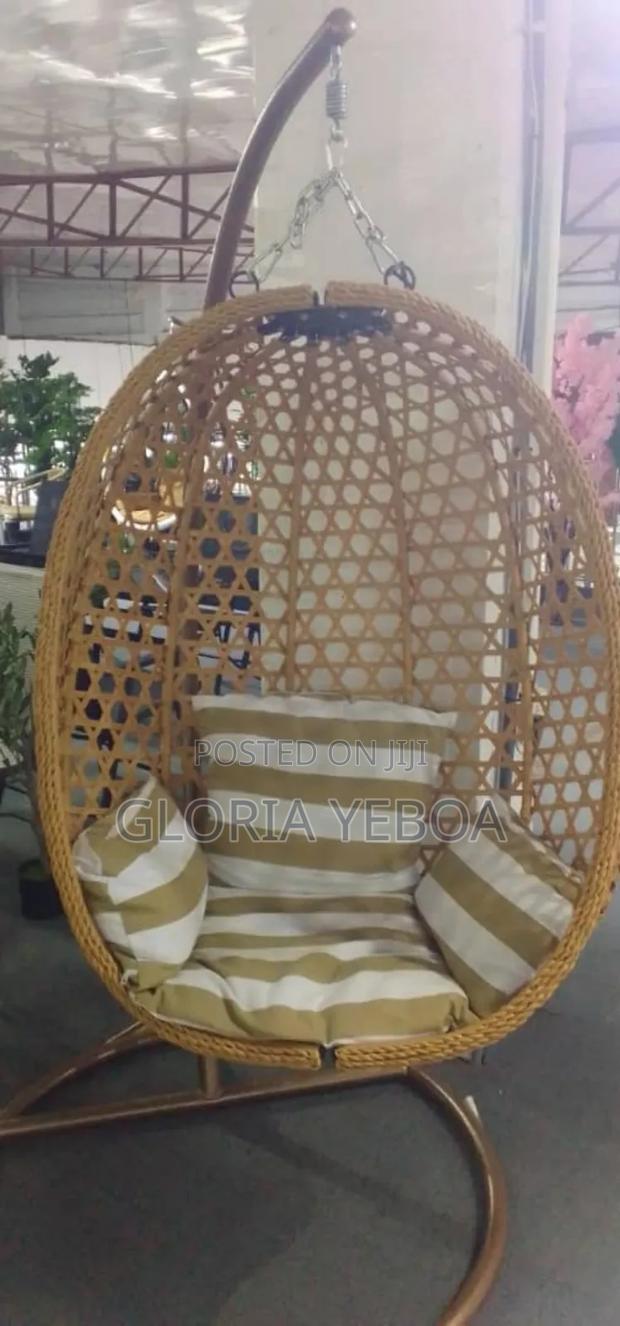 Swing /Hanging Egg Chair · Photo 1