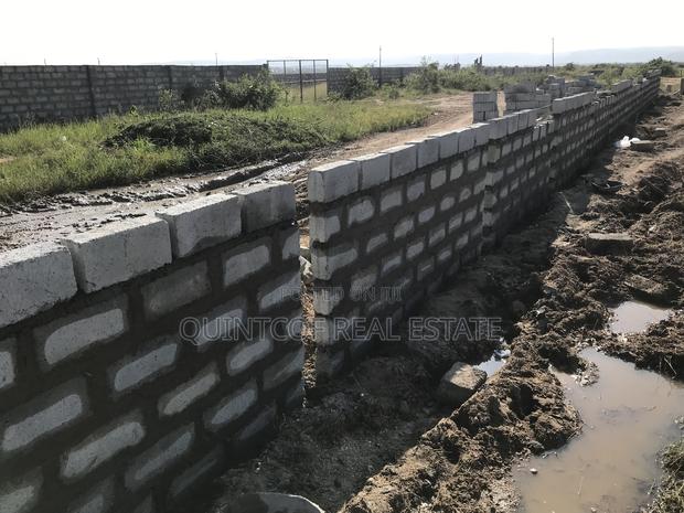 Fence Wall Construction · Photo 2