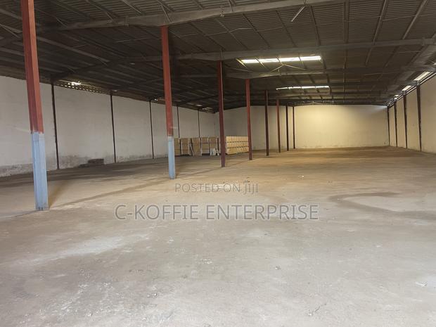 1900 SQM Warehouse Tema Valco Roundabout for Rent · Photo 6