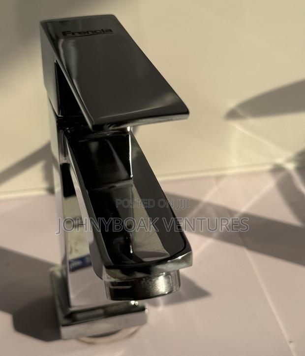 Single Basin Tap · Photo 3